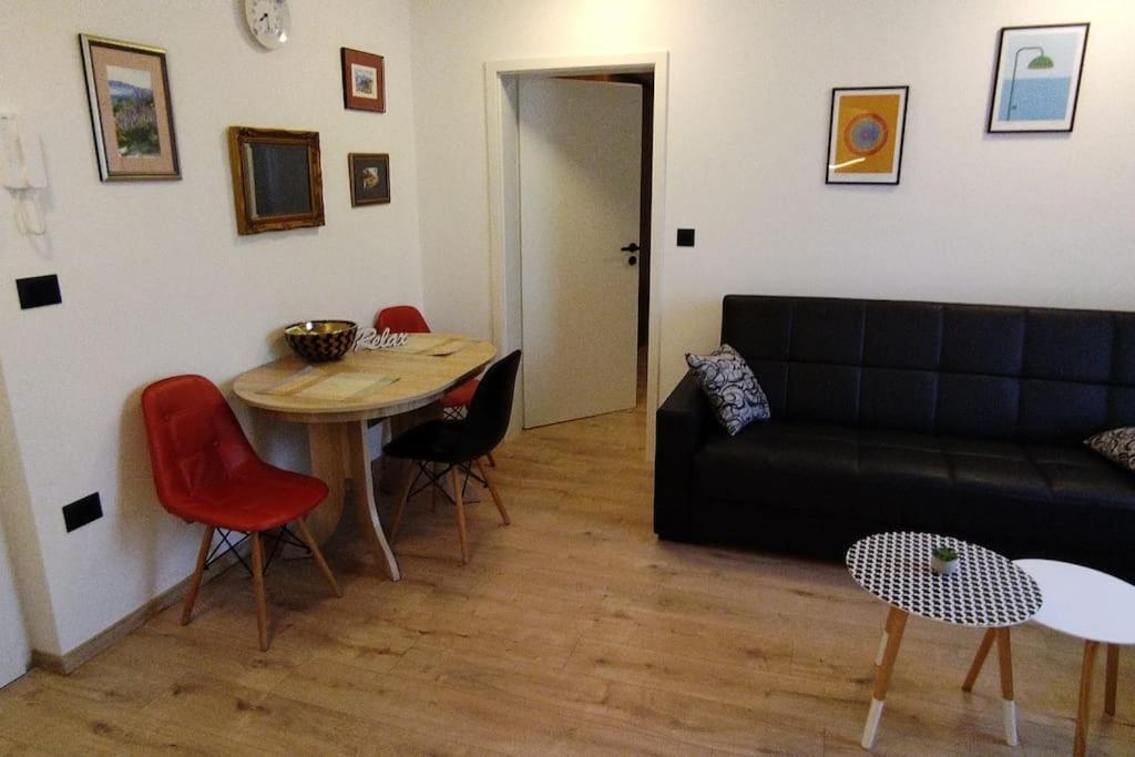 Cute Apartment Marla Art Close To Center Pula Eksteriør billede